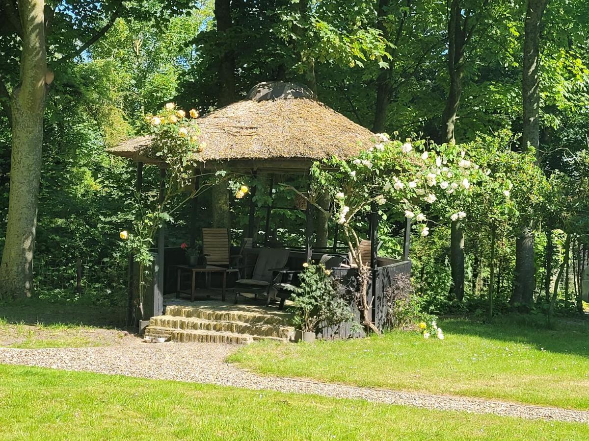 Bed and Breakfast Pastorie Waaxens Экстерьер фото