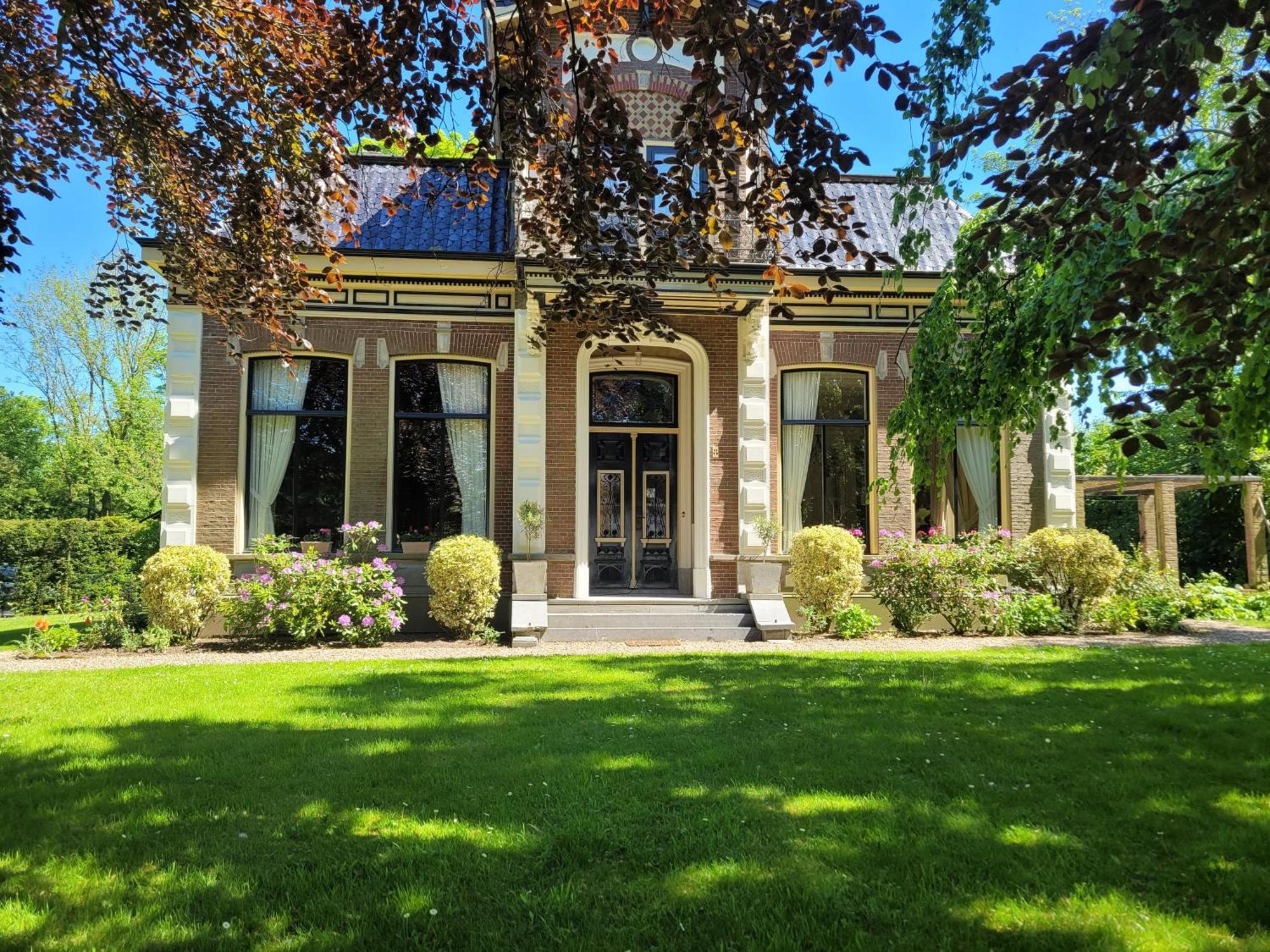 Bed and Breakfast Pastorie Waaxens Экстерьер фото